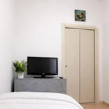 MDapartment Roma - metro Laurentina-3